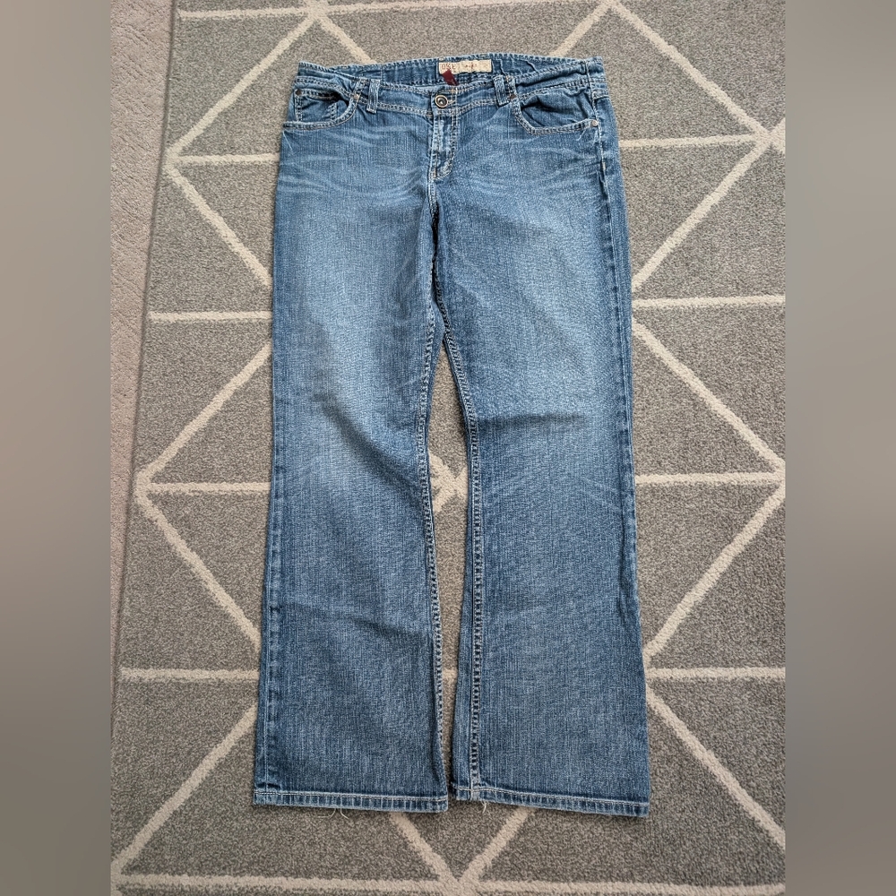 BKE Denim Wendi Bootcut Flare Stretch Women's‎ Jeans Size 34/31